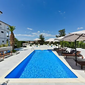  Apartman Mediterraneo Garden Horvátország